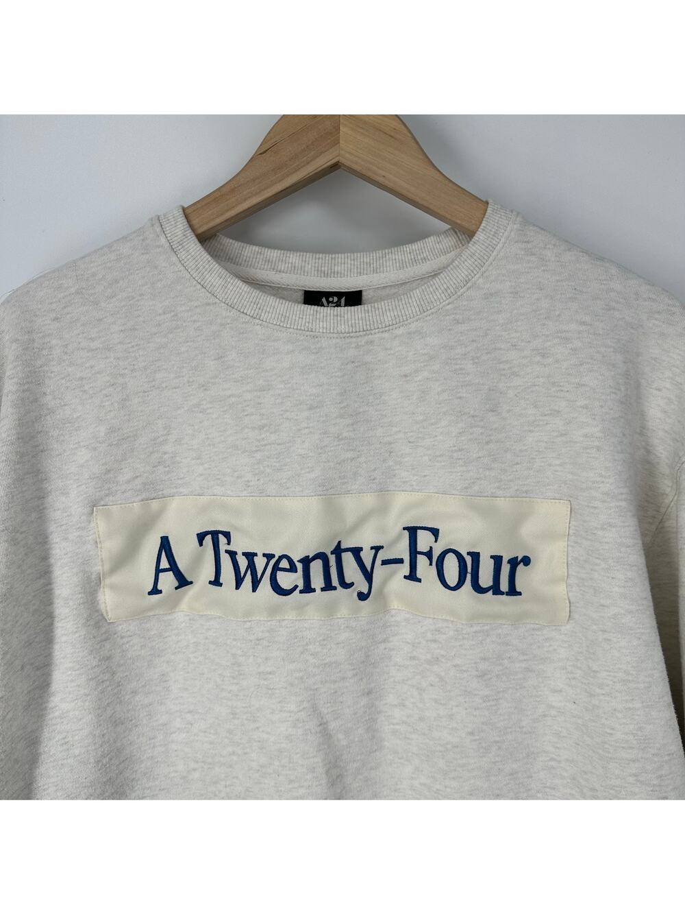 A24 Men’s Embroidered Logo Patch Crew Neck Sweatshirt Fleece Graphic Pullover